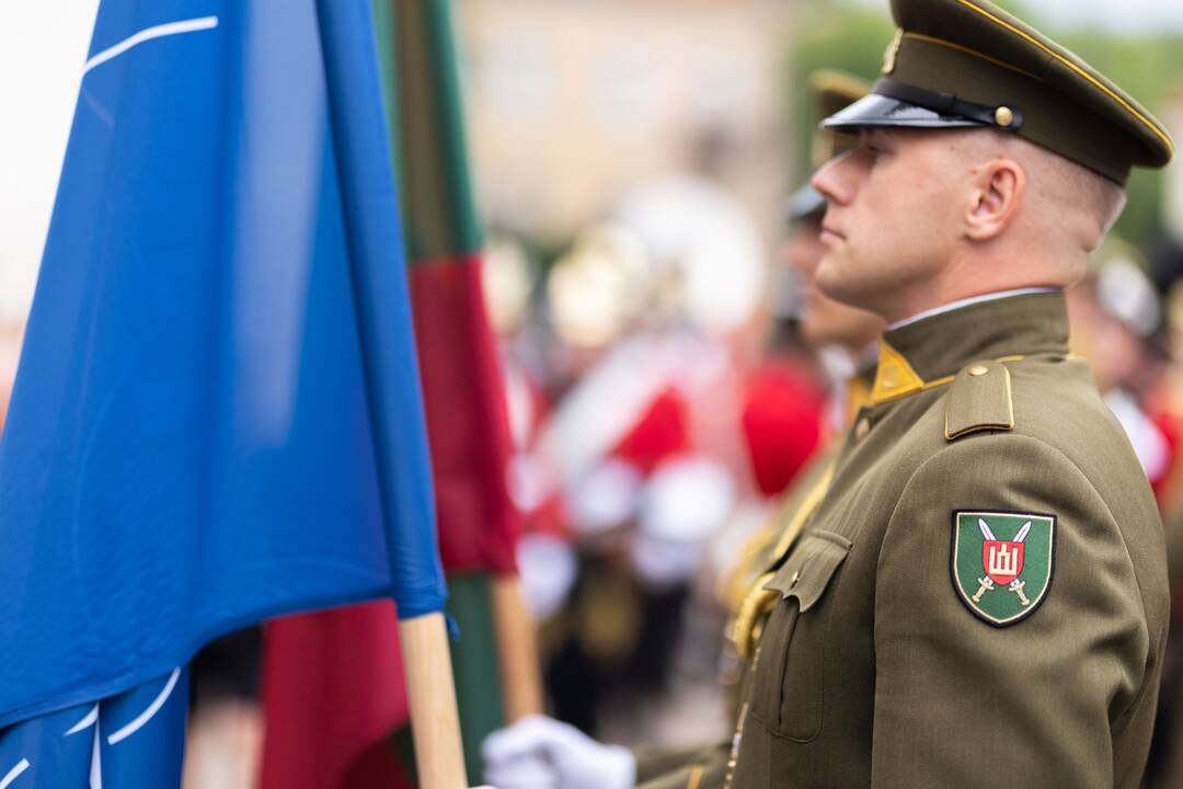 Triumfo eisena nuo Aušros vartų iki Valdovų rūmų