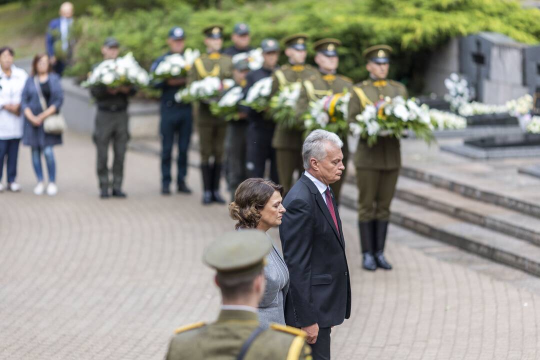 Medininkų žudynių pagerbimo ceremonija Antakalnio kapinėse