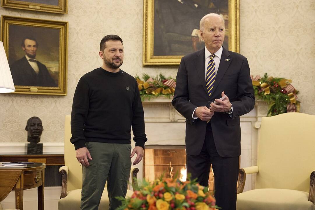 J. Bidenas: po masinės rusų atakos Kongresas turi imtis veiksmų ir padėti Ukrainai