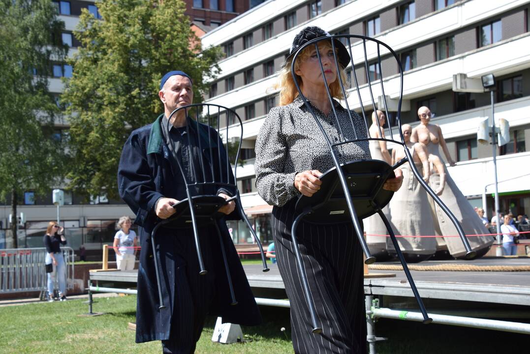 Tarptautinis gatvės teatrų festivalis „Šermukšnis“ Kaipėdoje