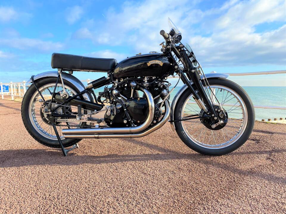Nupirko: už 1908-ųjų „Harley-Davidson Strap Tank“ aukcione sumokėta 935 tūkst. JAV dolerių.