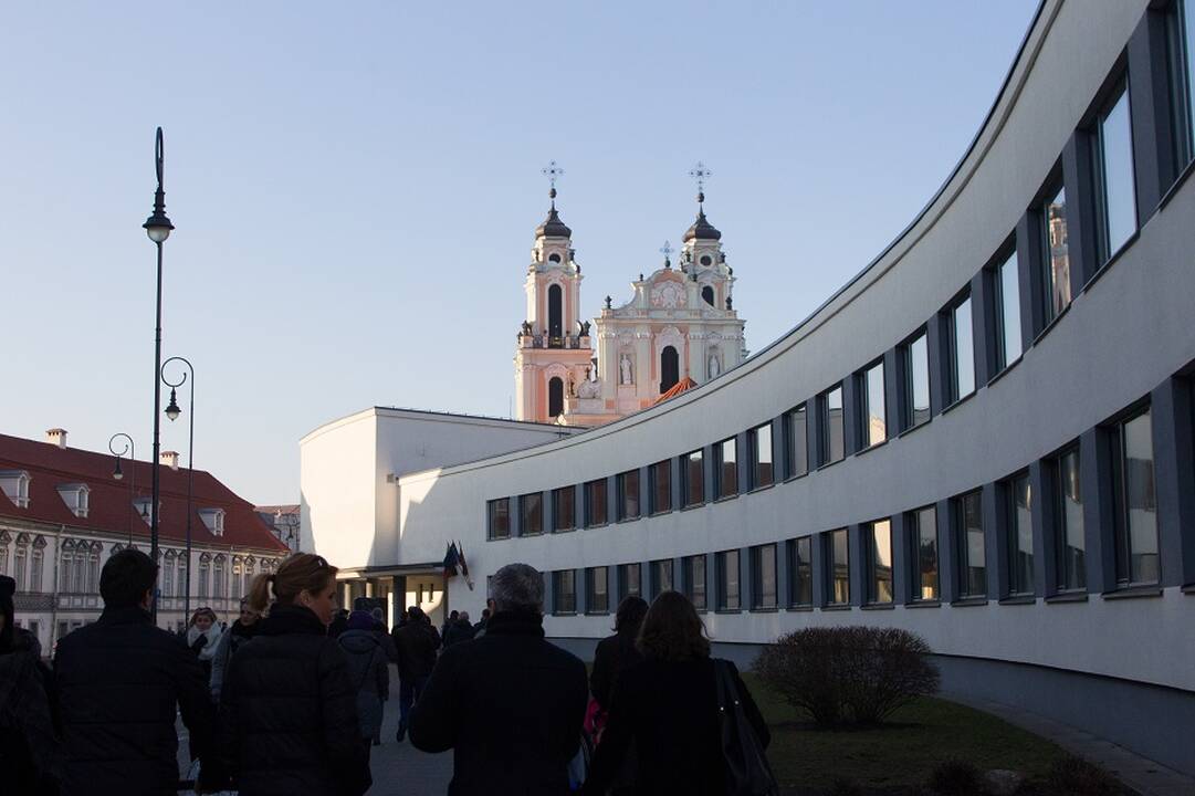 Vilniaus savivaldybės komisija siūlo pervadinti Salomėjos Nėries ir Sofijos Kovalevskajos gimnazijas