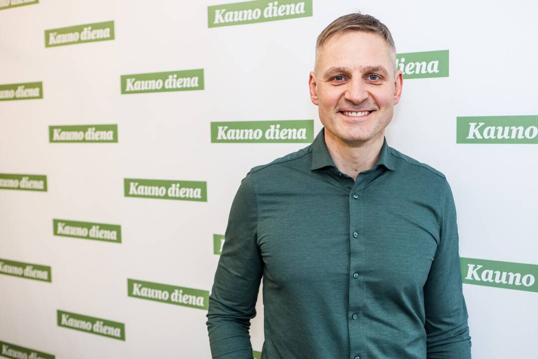 Jaunėja: P. Lizdenis vardija, kad, pavyzdžiui, divertikuliozė anksčiau buvo vyresnių kaip 60 metų žmonių liga, o dabar ji nustatoma ir ne vienam 30–40 metų pacientui.  
