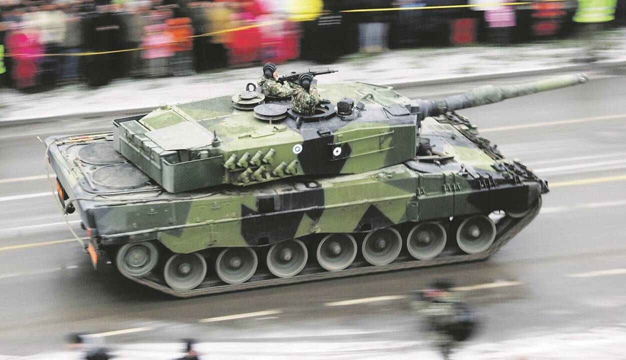 Suomiškasis „Leopard 2A4FIN“. 