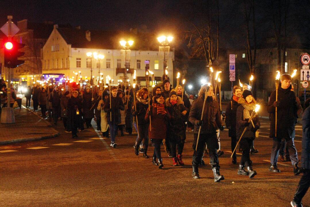Eitynėmis su deglais paminėta Klaipėdos krašto diena