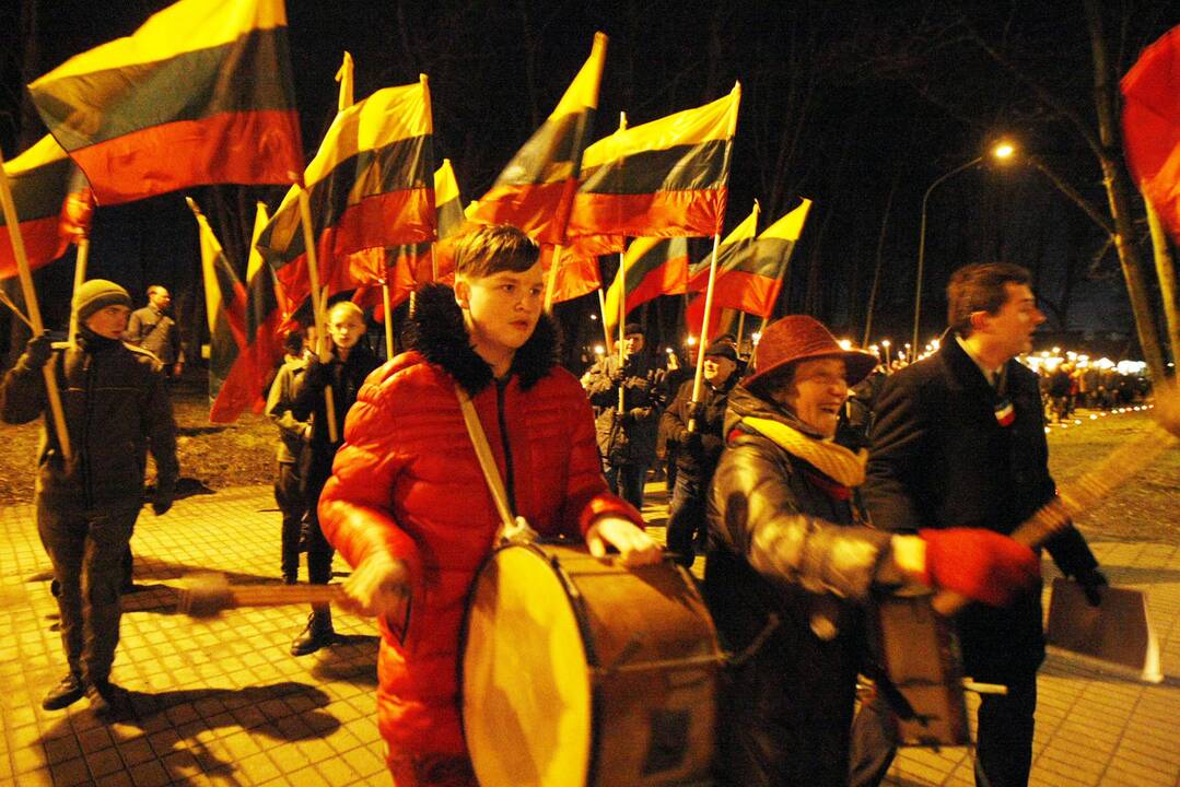Eitynėmis su deglais paminėta Klaipėdos krašto diena