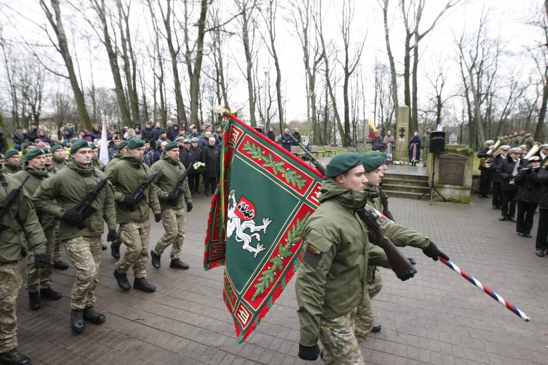 Klaipėdos sukilėlių garbei – šautuvų salvės ir kariliono varpų gausmas