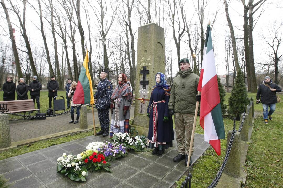 Klaipėdos sukilėlių garbei – šautuvų salvės ir kariliono varpų gausmas