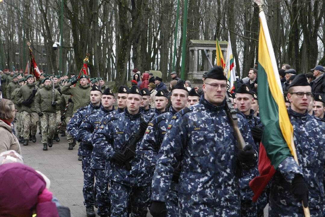 Klaipėdos sukilėlių garbei – šautuvų salvės ir kariliono varpų gausmas