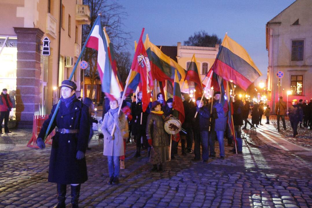 Eitynėmis su deglais paminėta Klaipėdos krašto diena