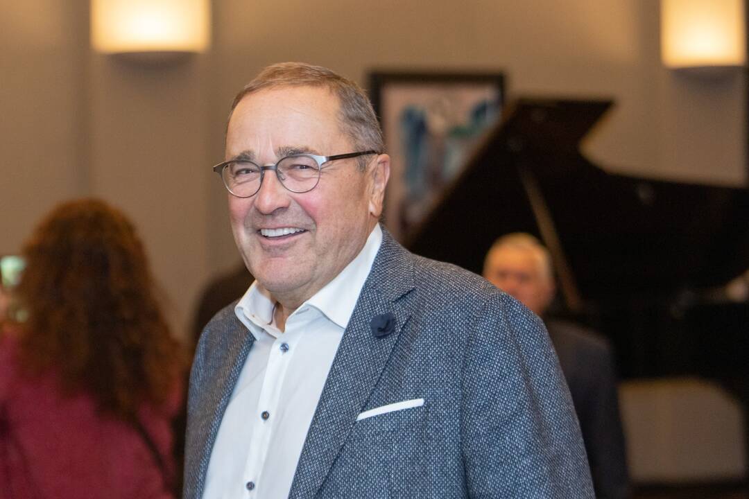 Nacionaliniame Kauno dramos teatre išdalintos „Auksinės teatro rūtos šakelės“