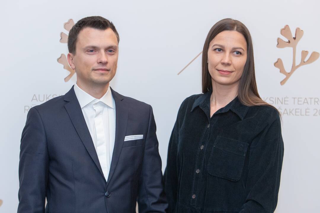Nacionaliniame Kauno dramos teatre išdalintos „Auksinės teatro rūtos šakelės“