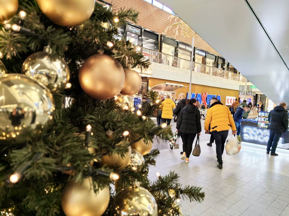 Apsipirkimas Kūčių dieną