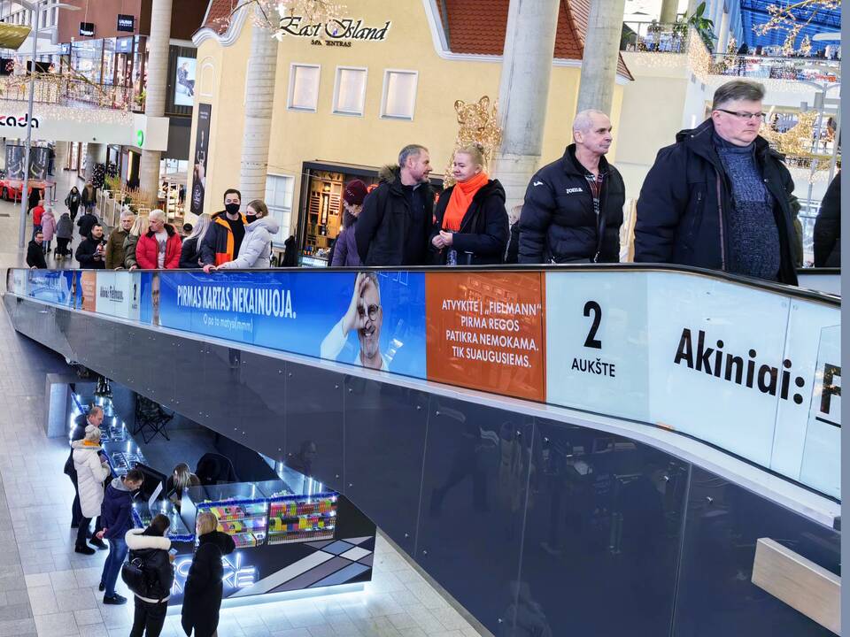 Apsipirkimas Kūčių dieną