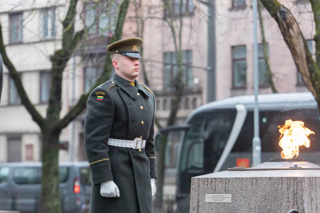 Karo muziejaus sodelyje pagerbtas Nepriklausomybės kovose žuvusių Lietuvos karių atminimas