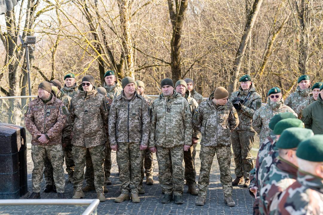 „Tautiška giesmė“ ant Aleksoto apžvalgos aikštelės