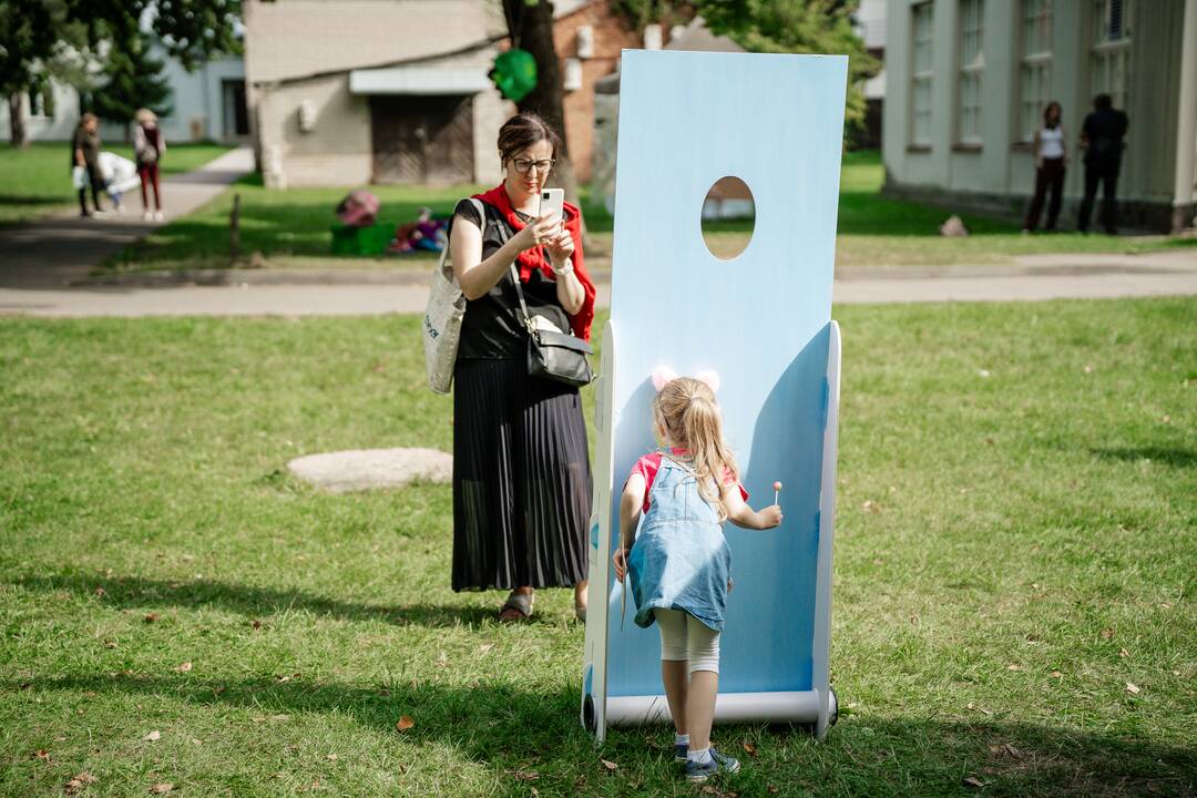 Kauniečius į Pelėdų kalną subūrė tradicinis „Meno piknikas“