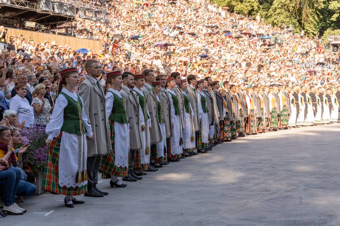 Kaune įsisiūbuoja Dainų šventė