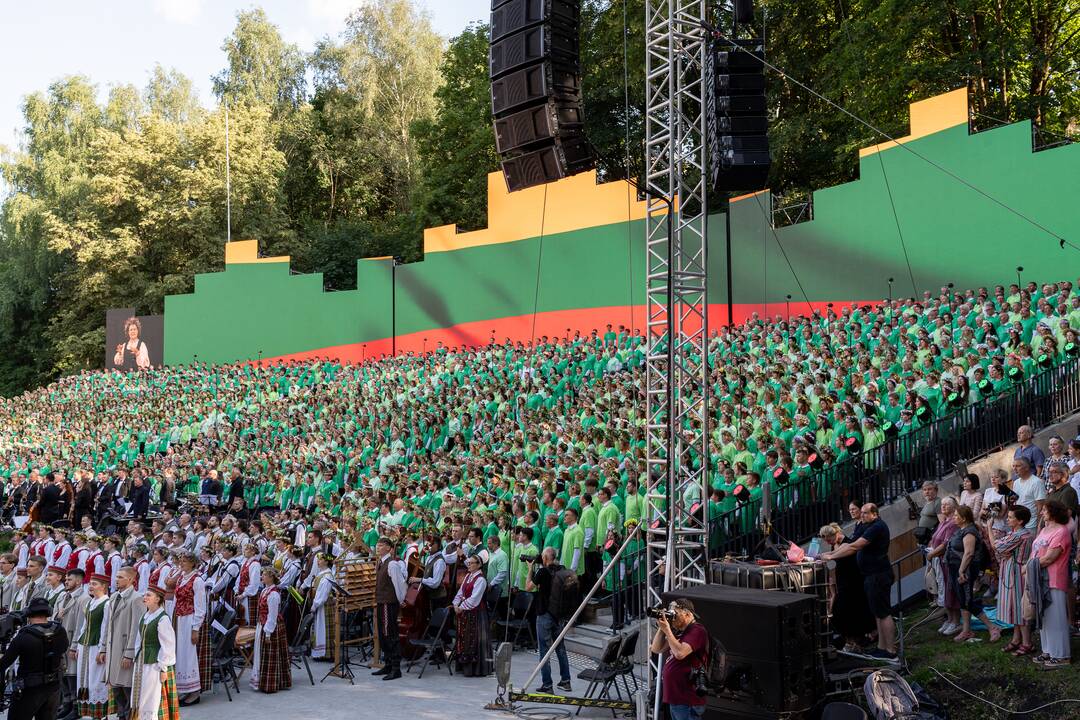 Kaune įsisiūbuoja Dainų šventė