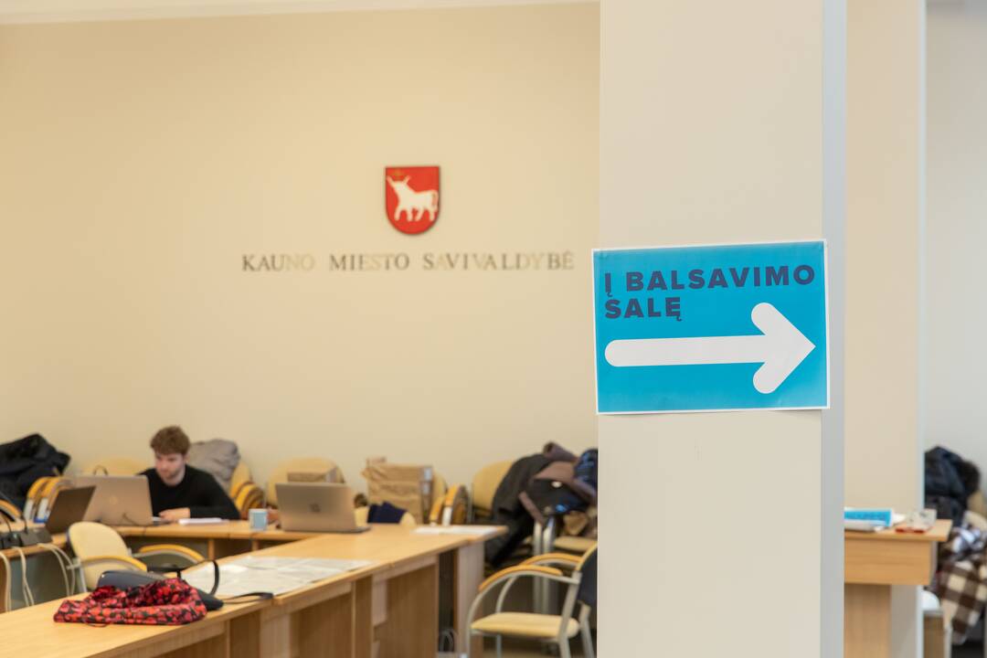 Kaune prasidėjo išankstiniai rinkimai