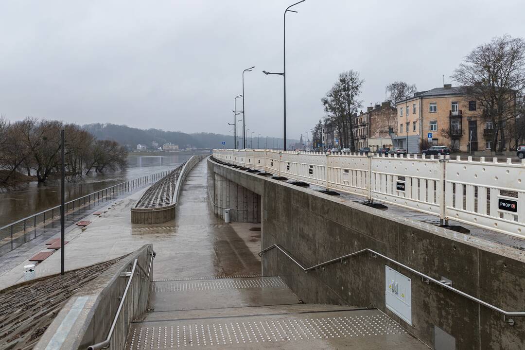 Po remonto atidaryta požeminė pėsčiųjų perėja