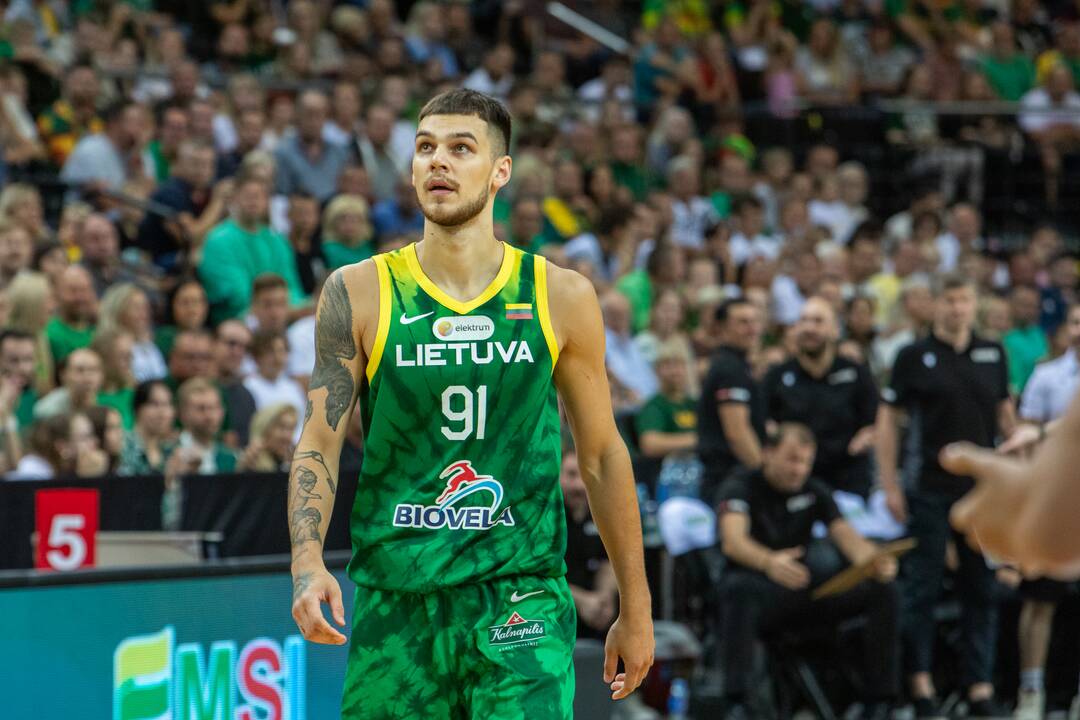 Lietuvos vyrų krepšinio rinktinės kontrolinės rungtynės: Lietuva – Sakartvelas 104:102
