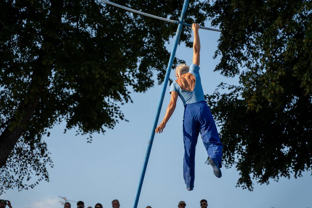 ConTempo 2024 | BLEU TENACE Rhizome / Chloé Moglia (Prancūzija)