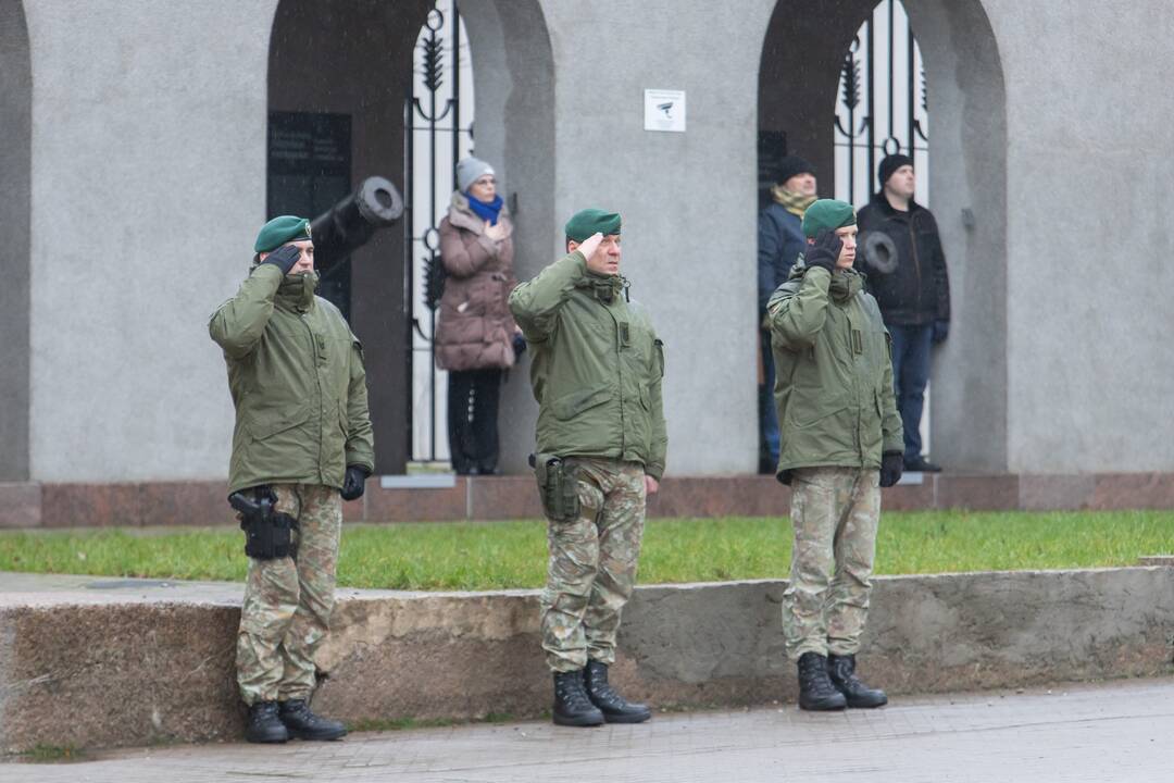 Karo muziejaus sodelyje pagerbtas Nepriklausomybės kovose žuvusių Lietuvos karių atminimas