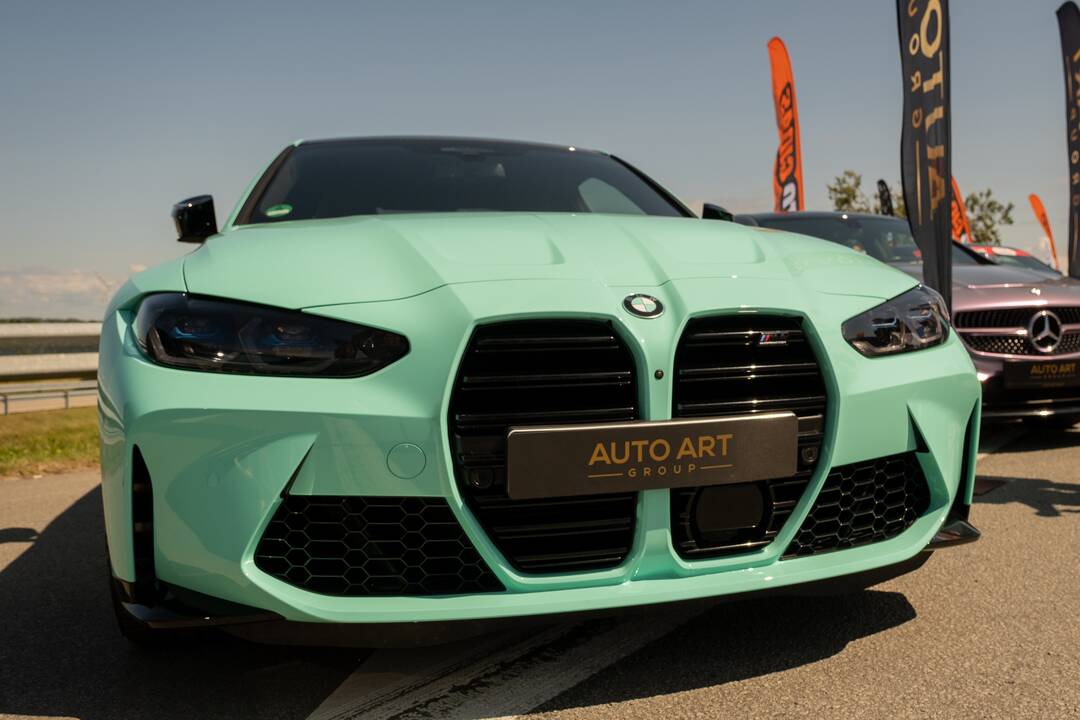 "Memel Motor Fest" išskirtinių automobilių paroda Palangoje