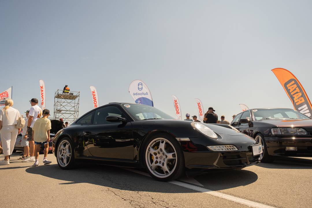 "Memel Motor Fest" išskirtinių automobilių paroda Palangoje