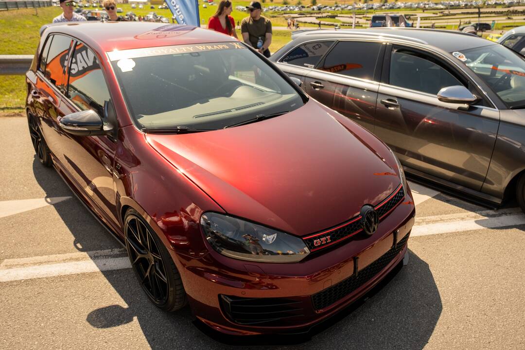 "Memel Motor Fest" išskirtinių automobilių paroda Palangoje