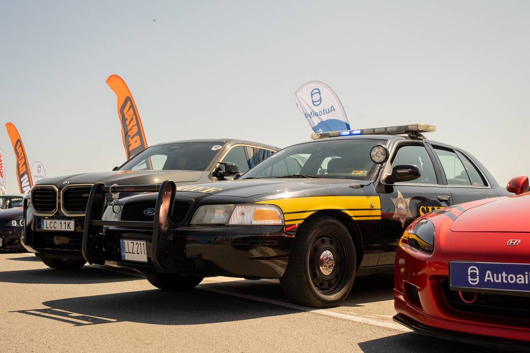 "Memel Motor Fest" išskirtinių automobilių paroda Palangoje