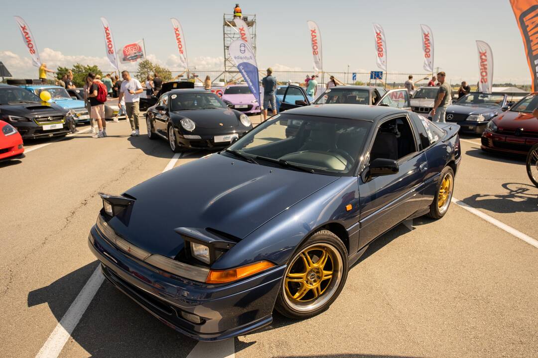 "Memel Motor Fest" išskirtinių automobilių paroda Palangoje