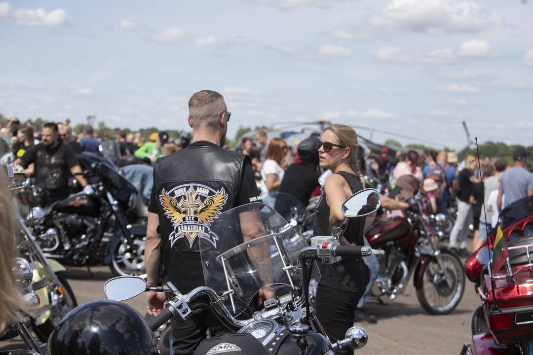 "Bike Show Kaunas" baikerių kolona