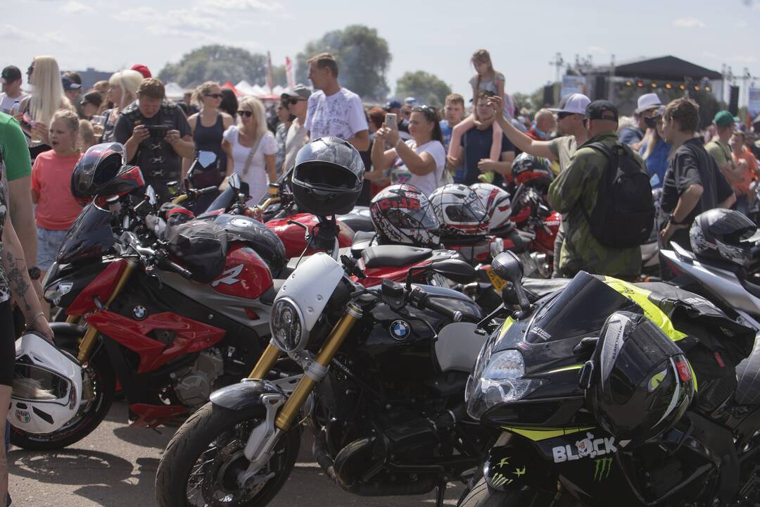 "Bike Show Kaunas" baikerių kolona