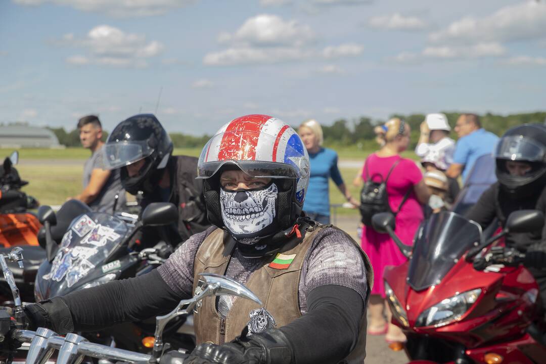 "Bike Show Kaunas" baikerių kolona