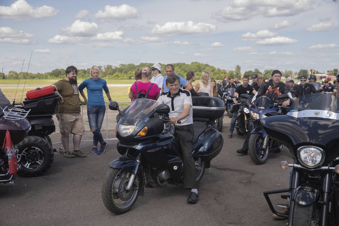 "Bike Show Kaunas" baikerių kolona