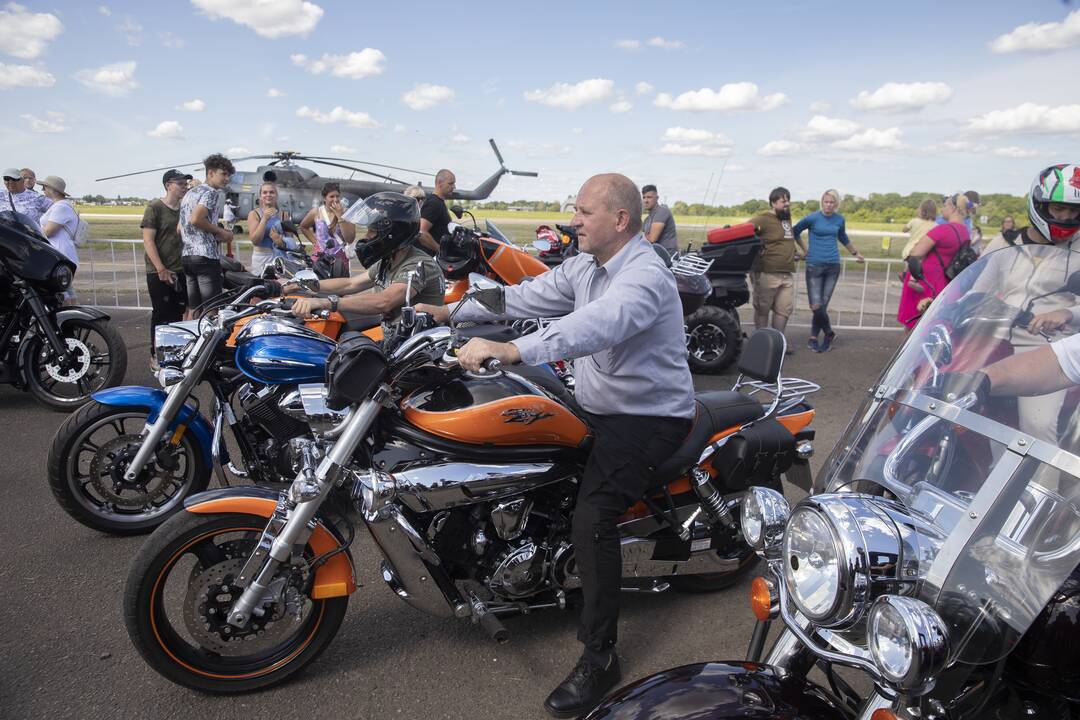 "Bike Show Kaunas" baikerių kolona