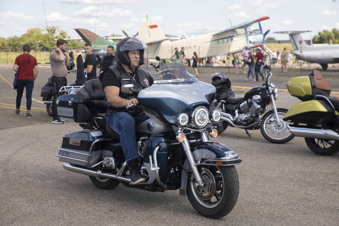 "Bike Show Kaunas" baikerių kolona