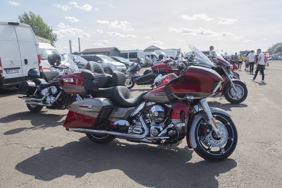 "Bike Show Kaunas" baikerių kolona