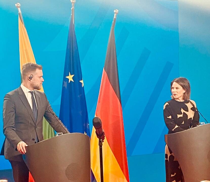 A. Baerbock: dalis brigados būtų dislokuojama Lietuvoje, dalis – Vokietijoje