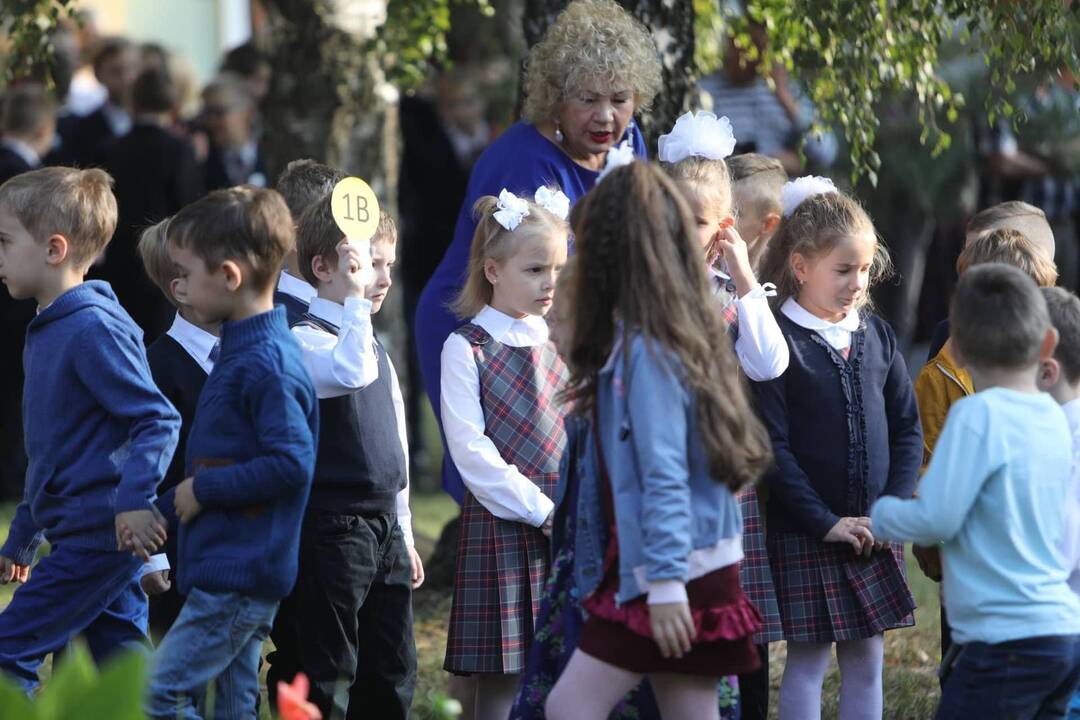 Savivaldybė: prailgintas grupes jau turi beveik pusė sostinės mokyklų
