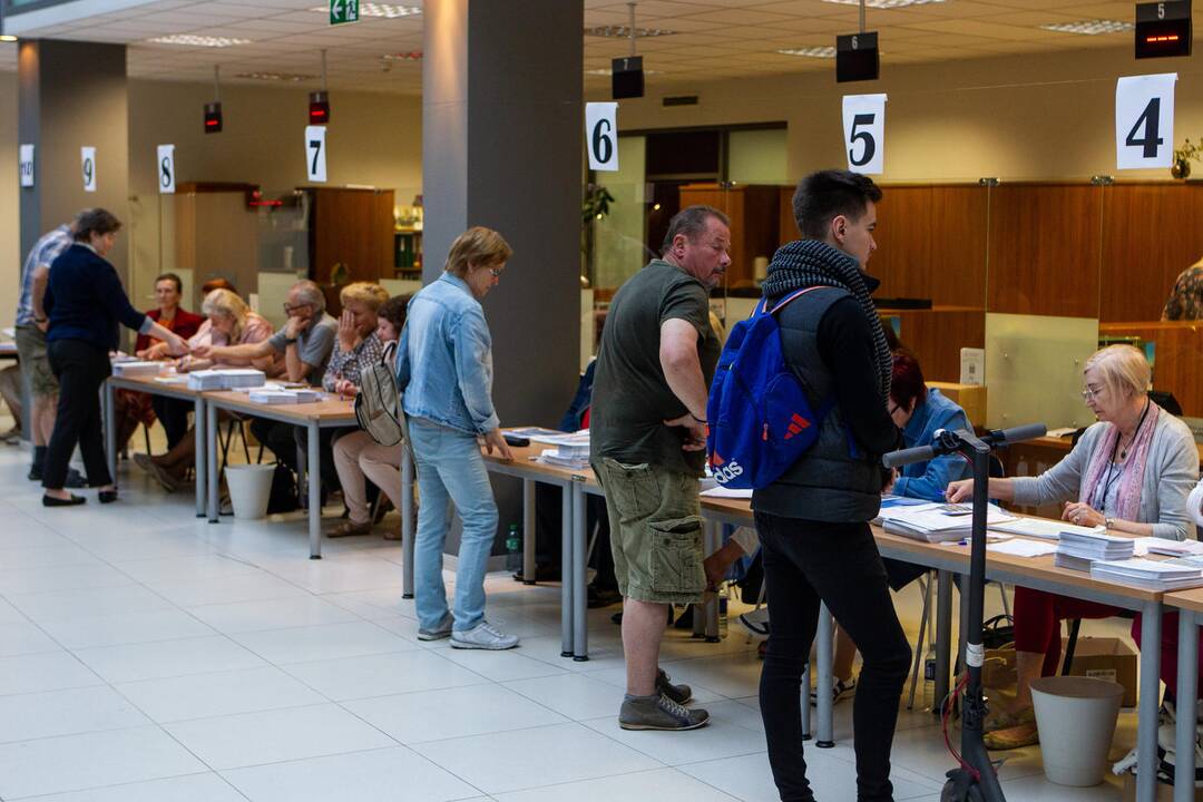 Prasidėjo išankstinis balsavimas savivaldybėse