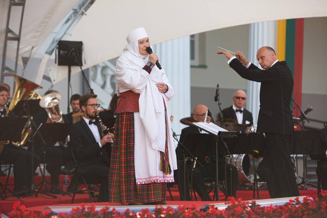 Šventinis koncertas Daukanto aikštėje