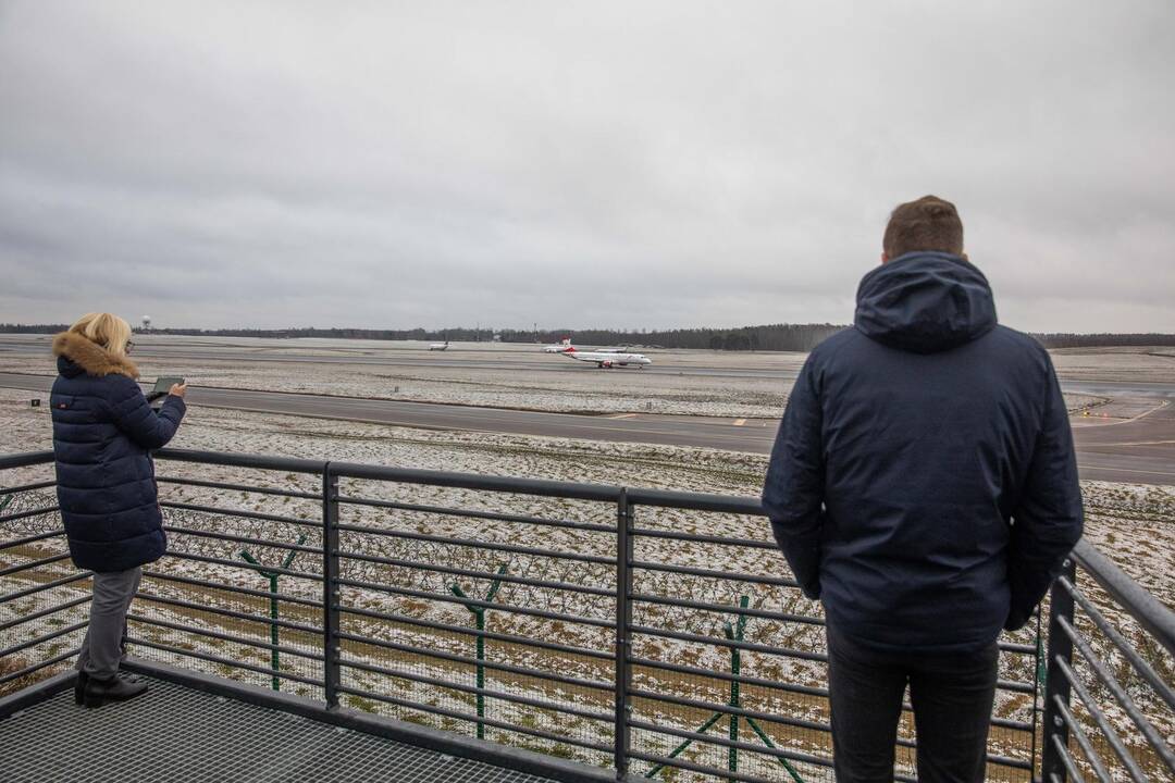Atidaryta lėktuvų stebėjimo aikštelė