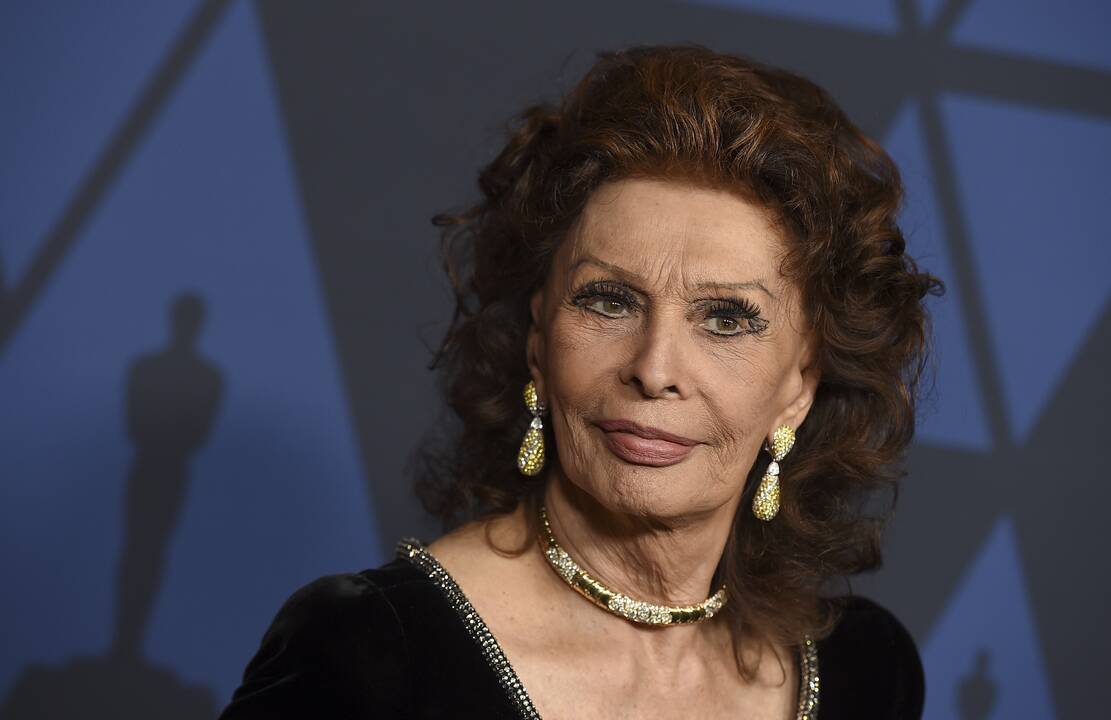 1934 m. gimė garsi italų kino aktorė ir „Oskaro“ laureatė Sophia Loren