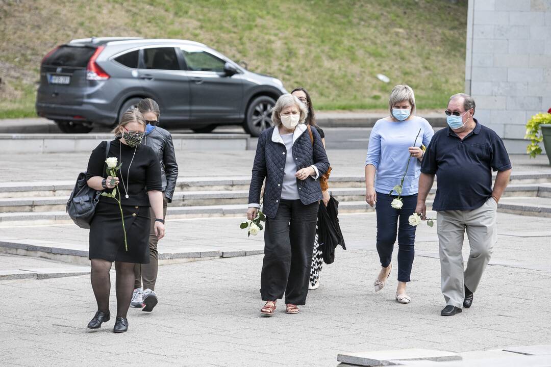 Atsisveikinimas su žurnalistu A. Katkevičiumi