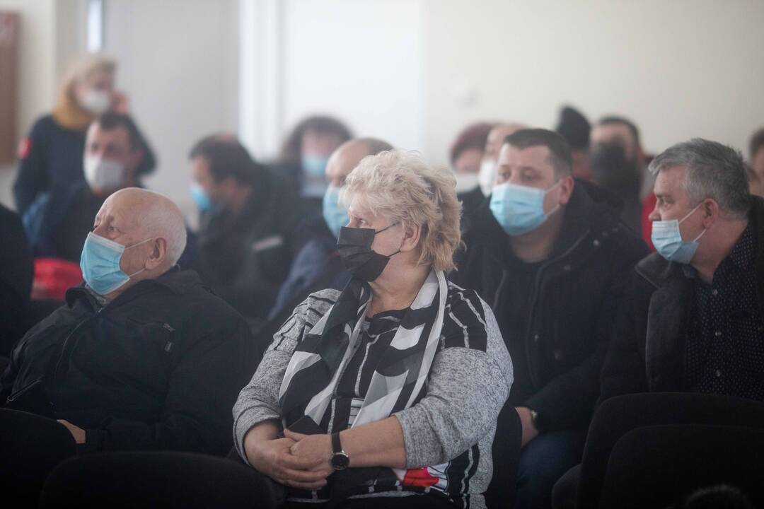 Vilniuje viešojo transporto darbuotojai ketina nakvoti prie direktoriaus durų