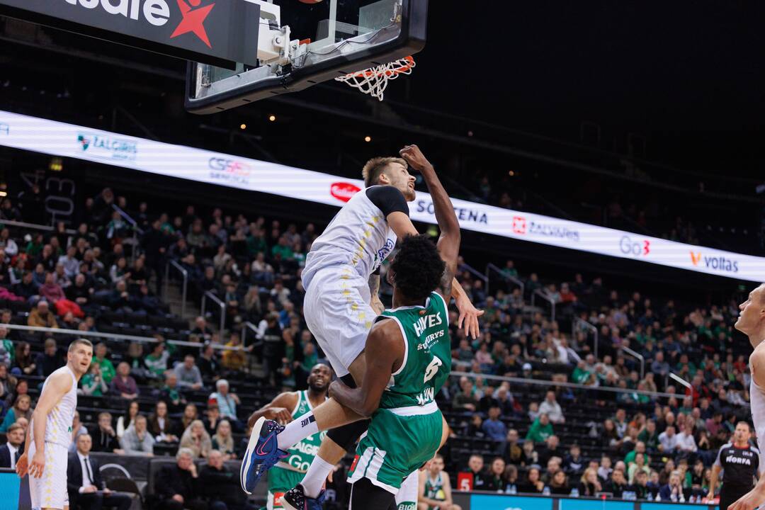 „Žalgiris“ – „Pieno žvaigždės“ 84:61