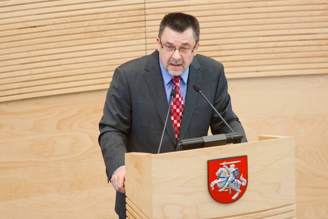 Seimo Etikos ir procedūrų komisijai vadovauja Seimo narys konservatorius  Antanas Matulas